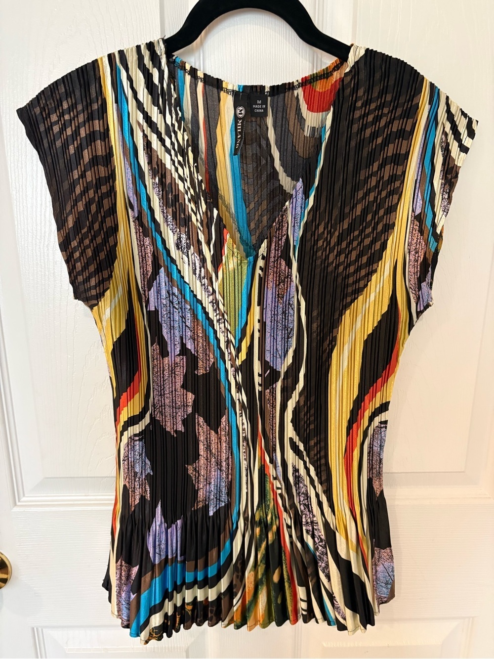 Milano Black Multicolor Pleated V-Neck Blouse - Picture 4 of 5